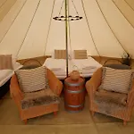 Sandtorgholmen Glamping Lüks kamp alanı
