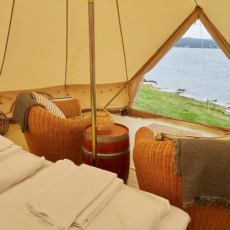 Sandtorgholmen Glamping